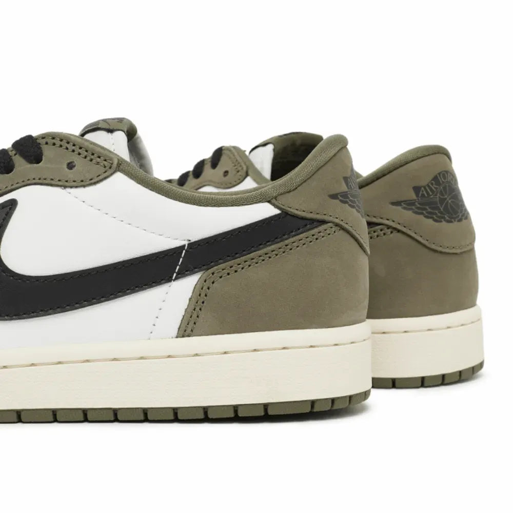 Air Jordan 1 Low OG Medium Olive
